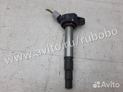 Катушка зажигания Toyota Auris E15 1zrfe 2008