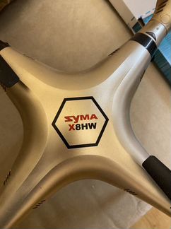 Квадрокоптер с камерой