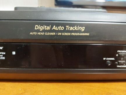 Видеомагнитофон VHS Sony SLV-E320ee