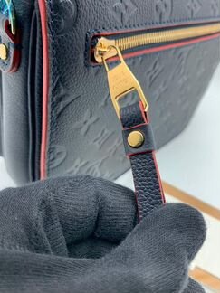 Сумка Louis Vuitton pochette metis