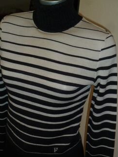 Тёмно-серый в белую полоску свитер Ferre (Италия)