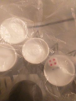 Набор фишек и кубиков для игры в нарды