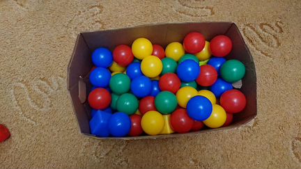 Шарики для бассейна