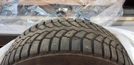 235 60 18 Bridgestone Blizzak Spike-01 107Tсс