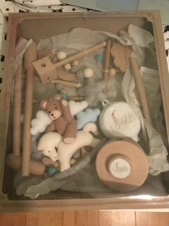 Музыкальный мобиль на кроватку