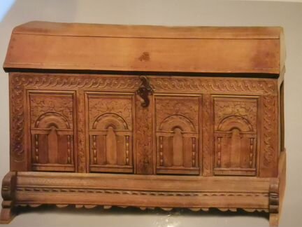 Сундук начяло 18-го века