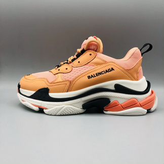 Balenciaga Triple s