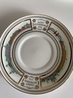 Чашка с блюдцем «Набережные Невы» и «Невские берег