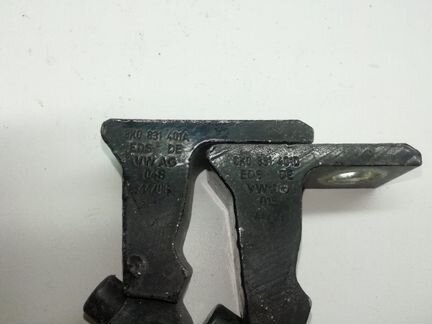 Петля двери левая Audi A5 2.0 tfsi