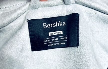 Женская куртка- косуха bershka