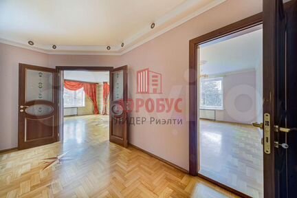 3-к квартира, 145 м², 3/22 эт.