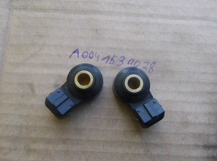 Датчик детонации Мерседес 164 A0041539028