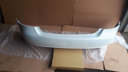 Задний бампер белый на VW Polo с 2010 -2015