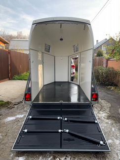 Конеперевозка лошадей