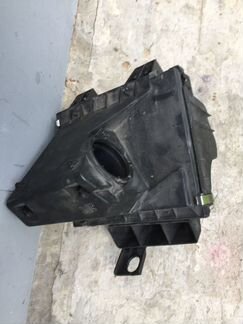Корпус возд фильтра 1.9TD 3B0129607N vw Passat B5+