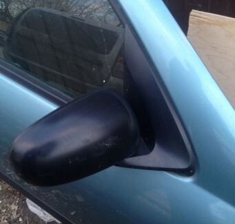 Nissan Almera N16 дверь передняя правая в сборе