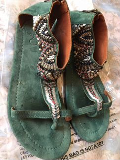 Сандалии 37-38 и сумка комплектом на лето