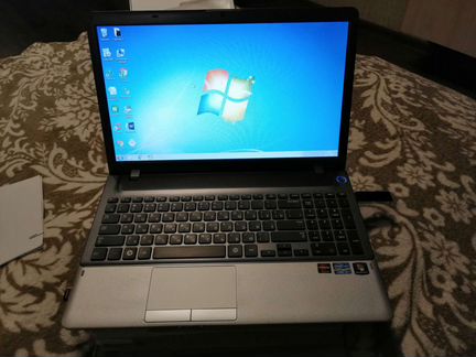 Ноутбук Samsung NP350USC-90ARU