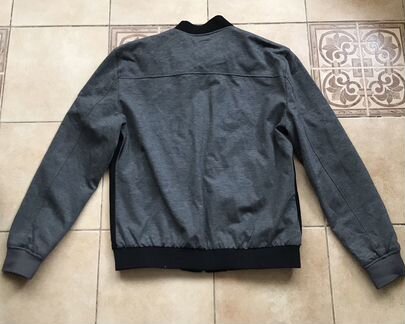 Куртка zara на 48-50 размер