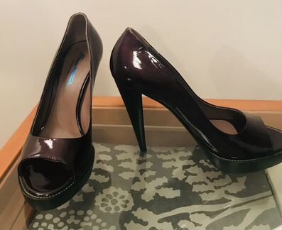 Лаковые туфли Santoni, Италия