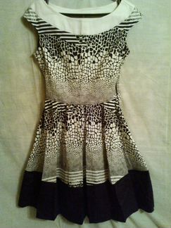 Платья трикотажные и х/б новые