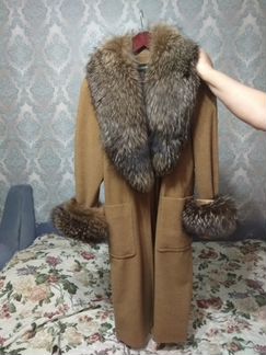 Пальто зимнее Escada