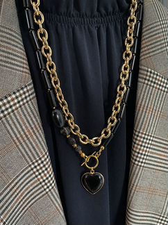 Бусы из натуральных камней