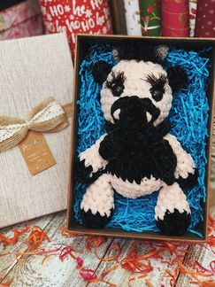 Вязаный бычок сувенир игрушка