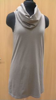 Футболка, платье-футболка р.42 из хлопка