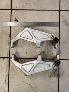 Кулак поворотный brp ski-doo mxz 600rs