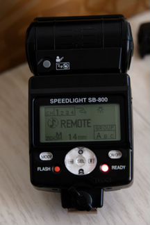 Вспышка Nikon Speedlight SB-800