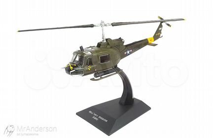 Модель вертолета Вell UH-1Ирокез. Металл.DeAgostin