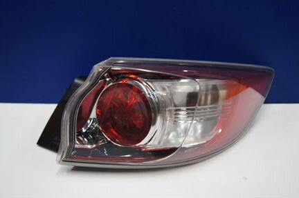 Фонарь задний правый мазда 3 бл хэтчбек bCW951150D