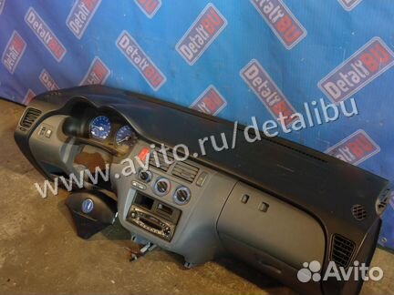Торпедо панель приборов Honda HR-V