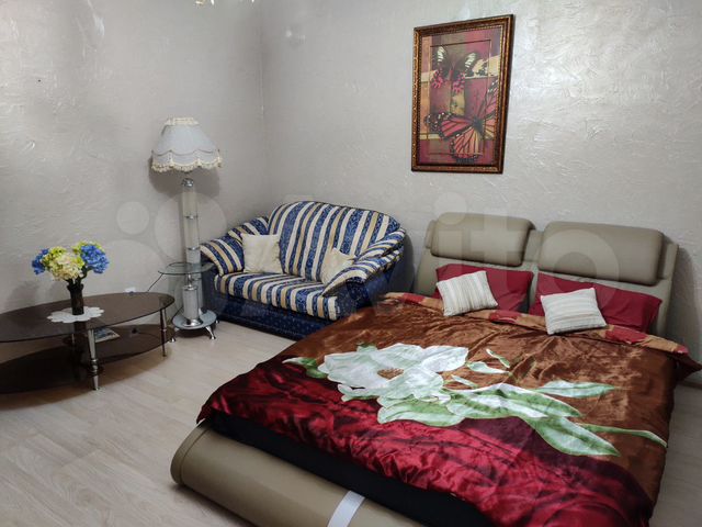 Метно багритсиони квартира сутки. Калининград снять квартиру. Квартира на сутки в калининграде ленинский проспект 64. Проживание калининград апартаменты. Квартира на сутки в калининграде ленинский проспект 64.