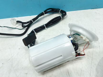 Насос топливный BMW 5 6 E60 E61 E63 E64