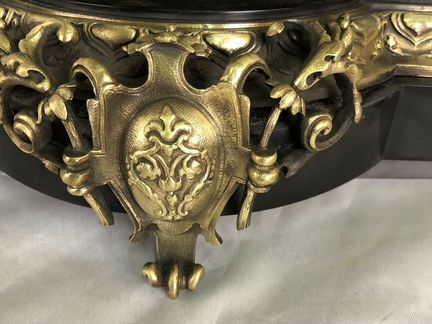 Каменные часы Франция 1800 е