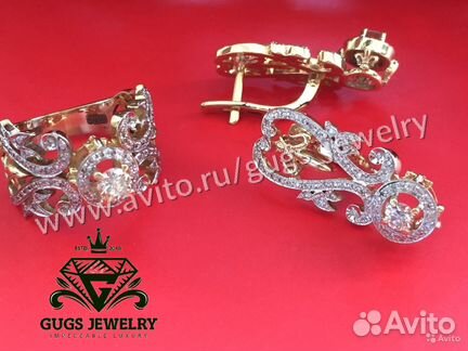 Золотой комплект с бриллиантами Graff
