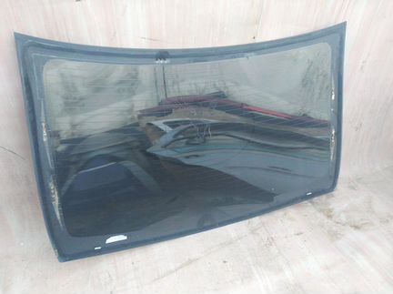 Разборка Mercedes CLS 218. Заднее стекло