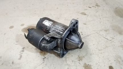 Стартер Mitsubishi Carisma 1,8 МКПП Бу Разбор