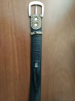 Ремень из кожи змеи