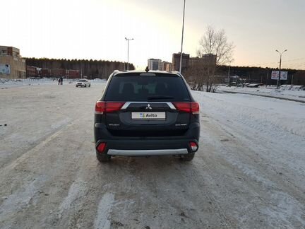 Mitsubishi Outlander 2.0 CVT, 2018, 43 000 км