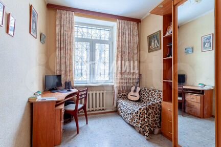 2-к квартира, 64 м², 1/5 эт.