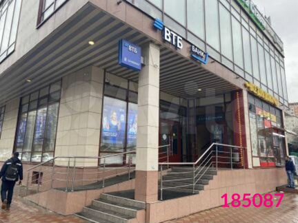 Сдам торговое помещение, 300 м²
