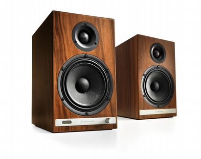 Audioengine HD6 активные двухполосные мониторы