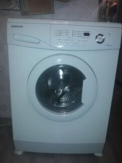 Стиральная машина Samsung с аквастопом